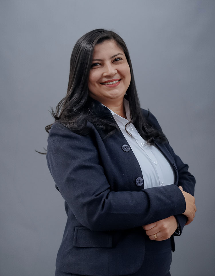 Flávia Cristina Silva Pereira Gonçalves